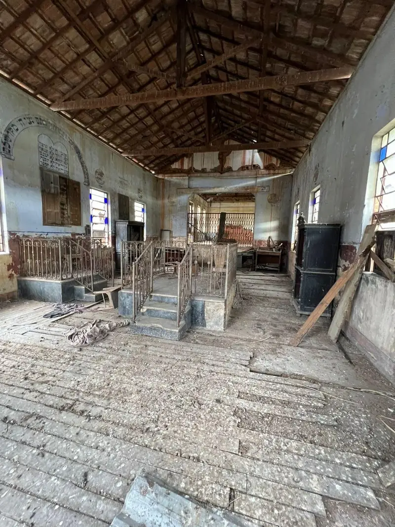 Interior em obra de projeto arquitetônico da Sinagoga Nilópolis